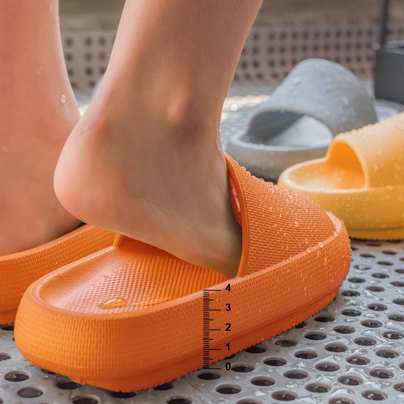 Thick Platform Bathroom Home Slippers Women Fashion Soft Sole EVA Indoor Slides Woman Sandals Summer Non-slip Flip Flops Quick Drying Open Toe Super Soft Comfy Thick Sole Home House Cloud Cushion Sandals For Indoor And Outdoor Platform Shoes