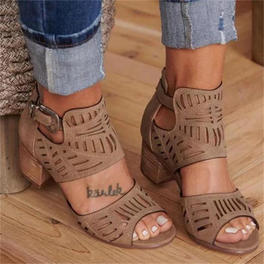 Vintage Hollow Out Sandals Mid Heel Summer Slip-On Buckle Shoes Artificial Open Toe Casual Wedding Hollow Out Lace Closure Low Heels Sandals For Women Peep Toe Comfort Non-Slip Flat Sandals