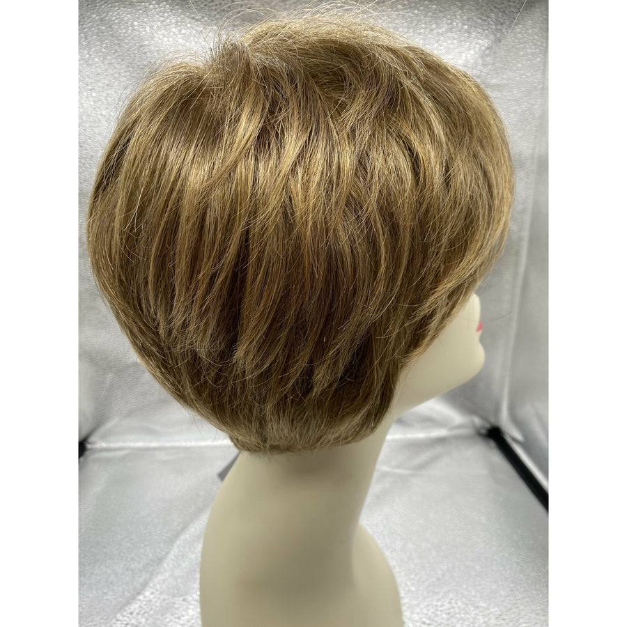 WINNER ELITE - Wig by Raquel Welch