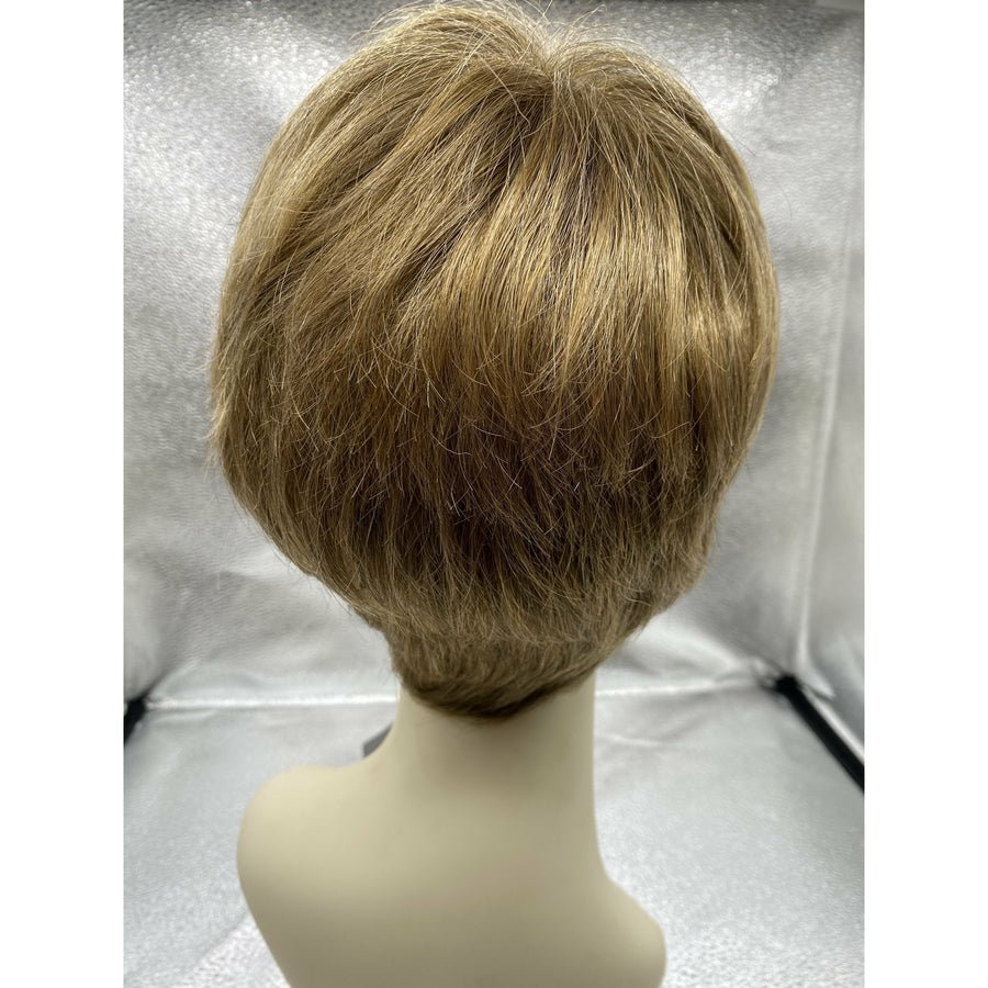 WINNER ELITE - Wig by Raquel Welch