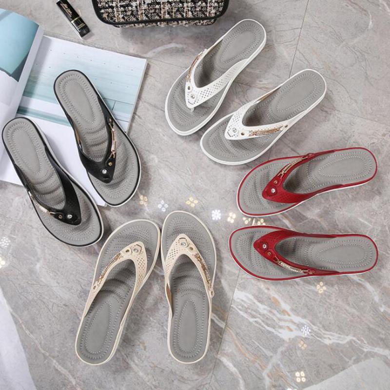 Women's Summer New Fashion Metal Button Slides