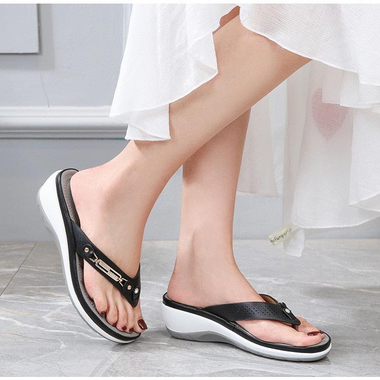 Women's Summer New Fashion Metal Button Slides