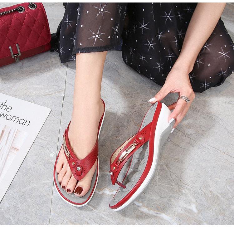 Women's Summer New Fashion Metal Button Slides
